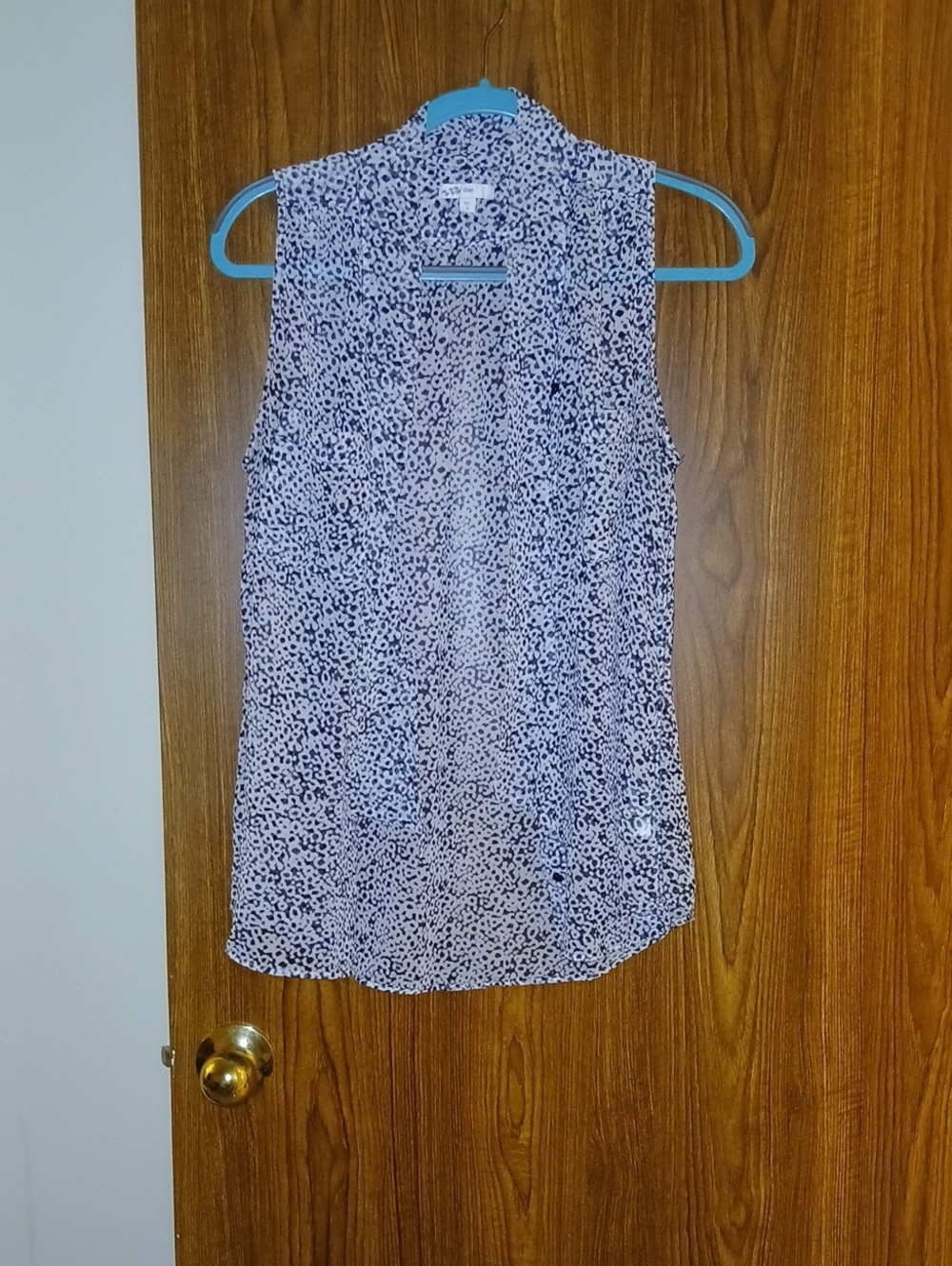 GAP Sleeveless Black & White Dotted Animal-Print Camisole